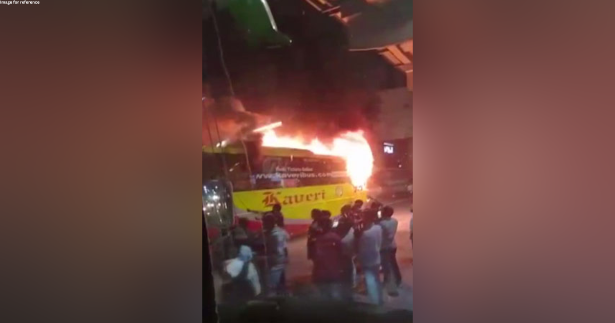 Hyderabad bus catches fire, no casualty